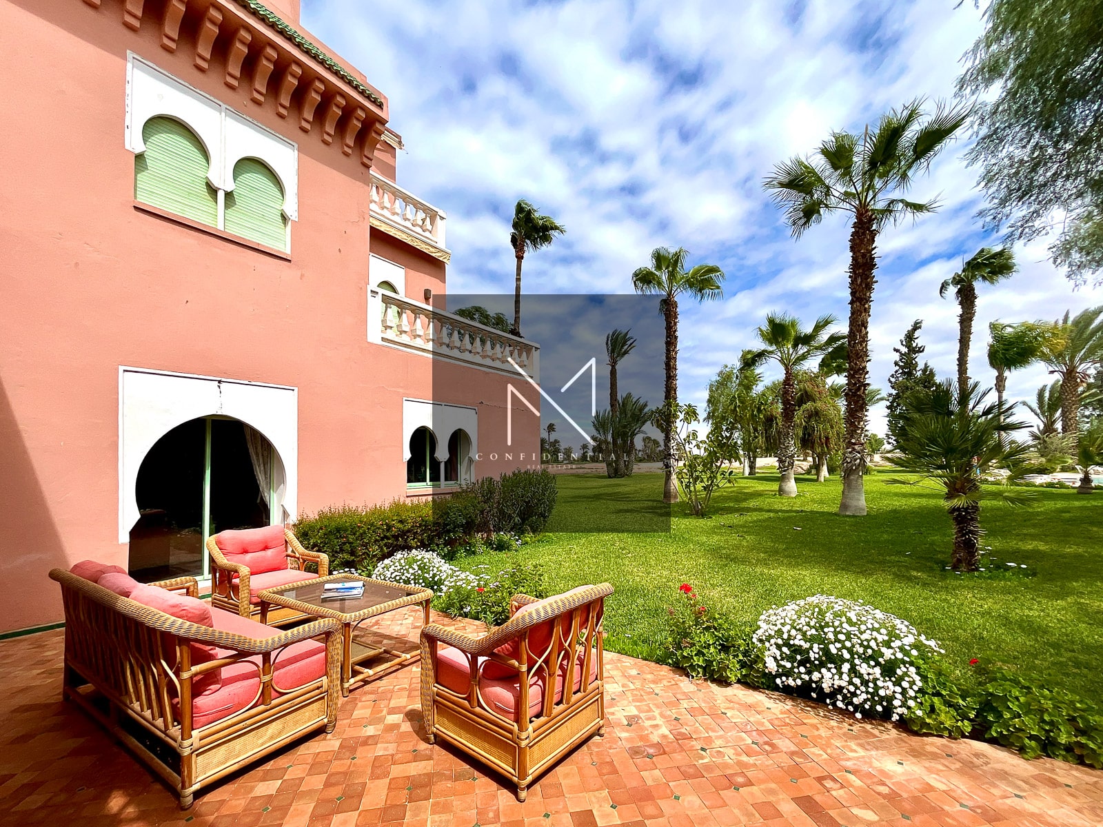 Location rez-de-jardin Marrakech Palmeraie, vue frontale golf sans vis-à-vis
