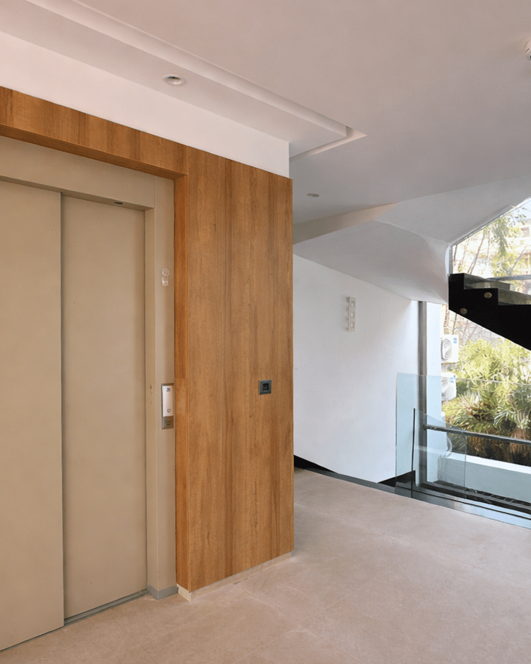 Ascenseur privatif villa à louer Aïn Diab Casablanca