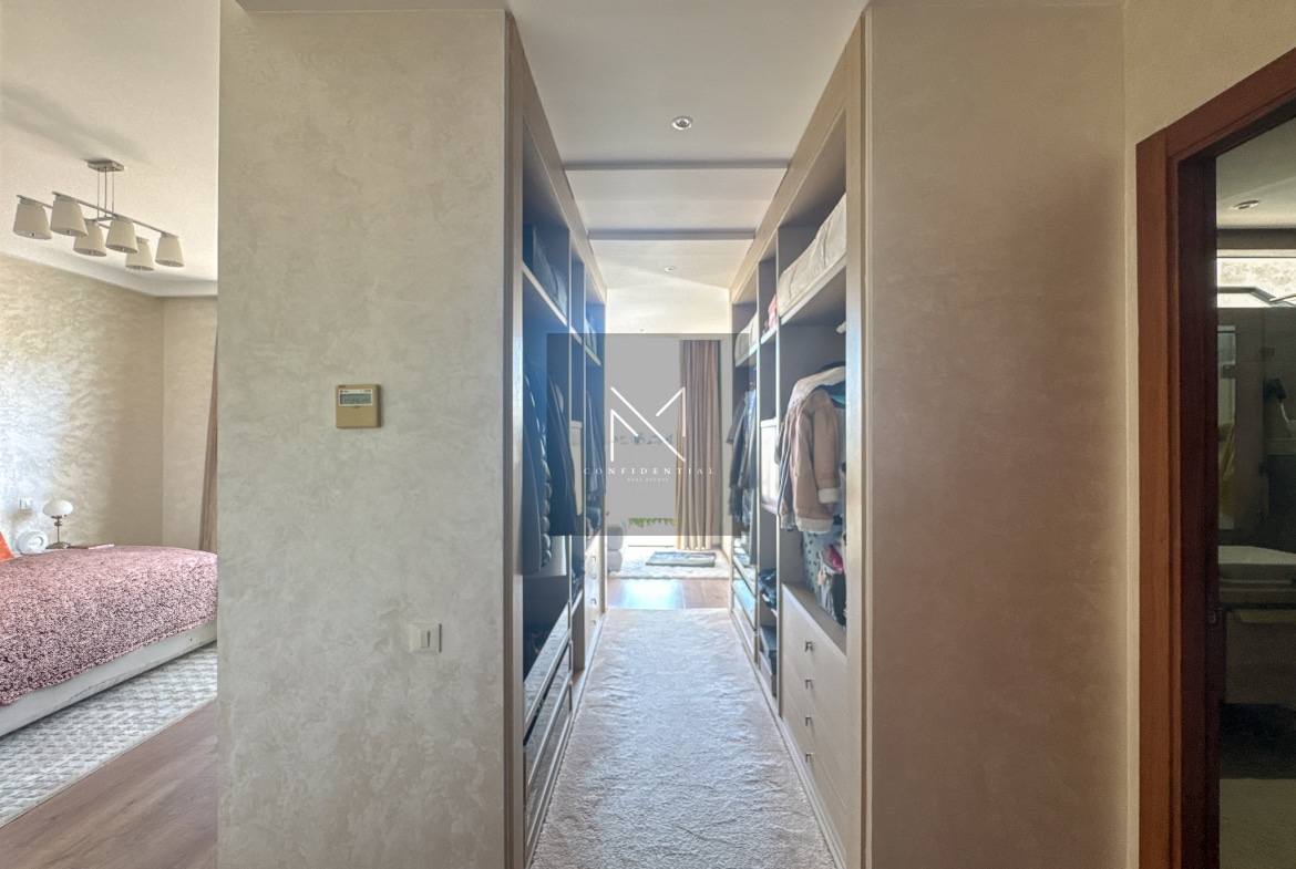 Villa à louer Dar Bouazza – 327 m², résidence sécurisée avec piscine | M-Confidential