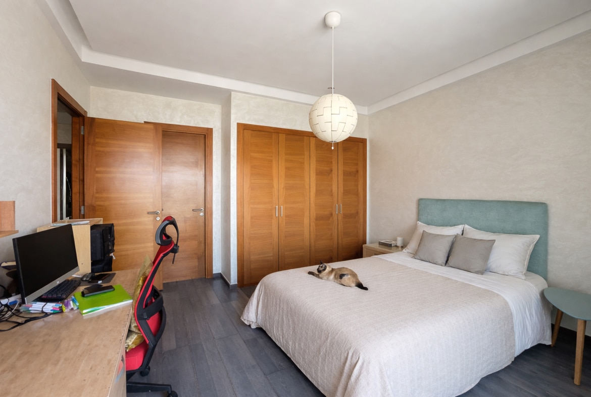 Villa à louer Dar Bouazza – 327 m², résidence sécurisée avec piscine | M-Confidential